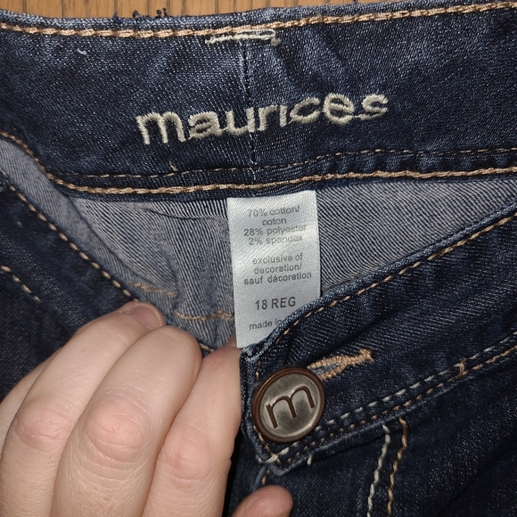 Maurices size 18 - Picture 2 of 2